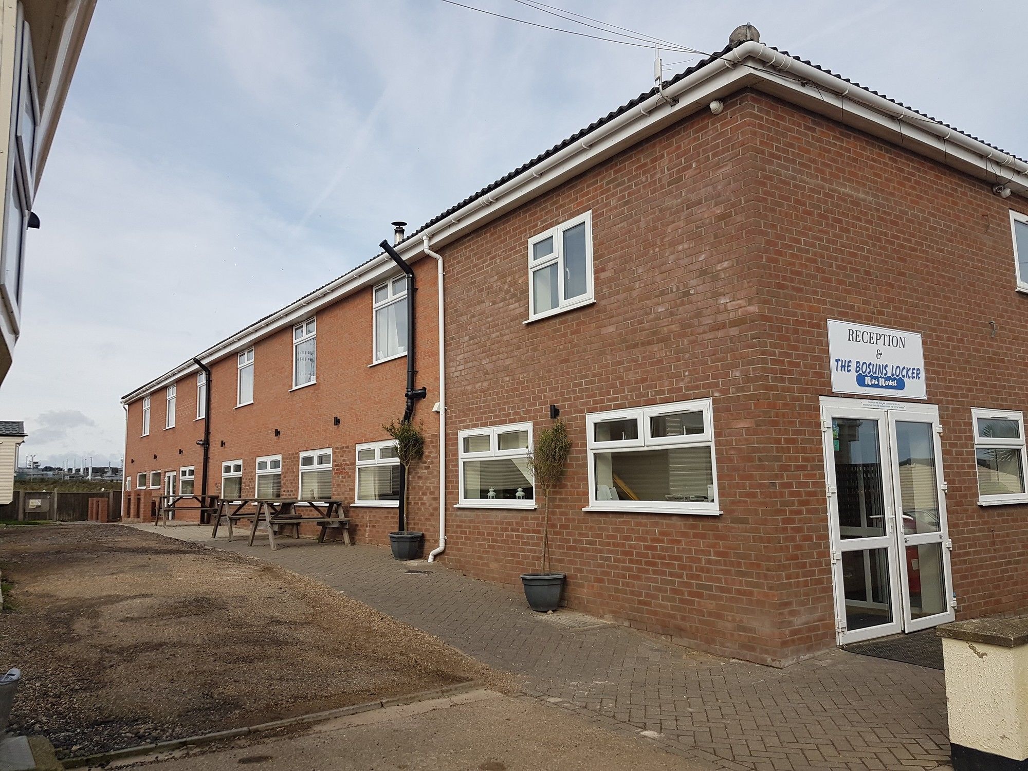 The Cliff Top Inn Bacton  Exterior photo