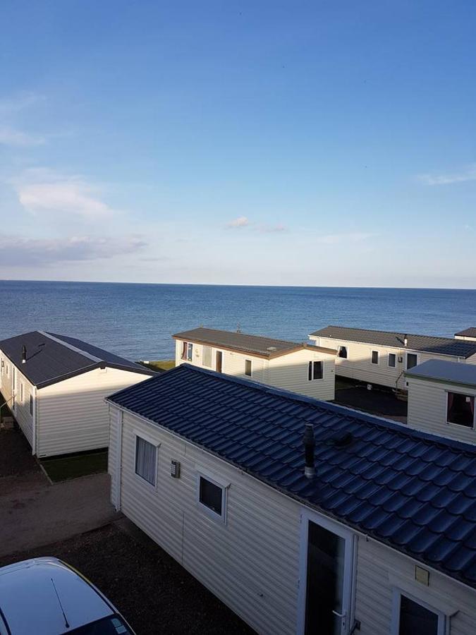 The Cliff Top Inn Bacton  Exterior photo